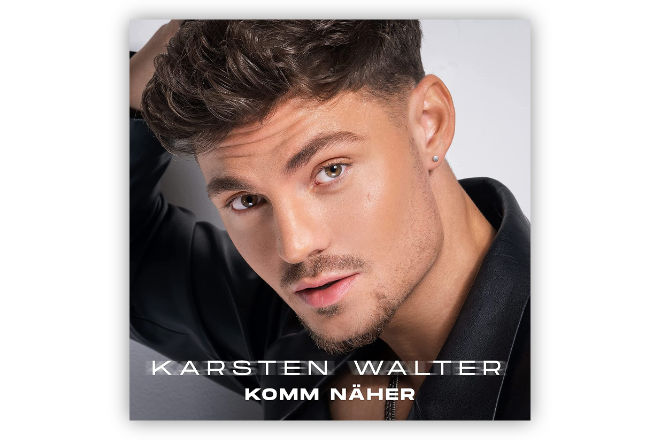 Romantisch. Ekstatisch. Hautnah. All das ist Karsten Walter und all das transportiert sein neues Album "Komm näher", das am Freitag, den 01.07.2022, erscheint.